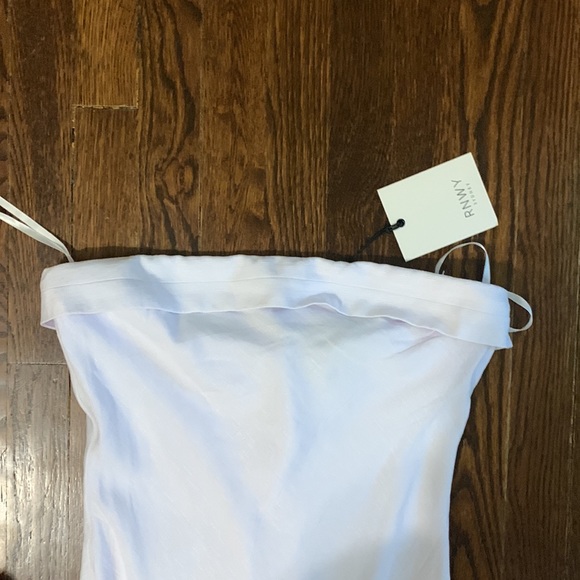 RNWY white dress. Size M. NWT - Picture 2 of 3